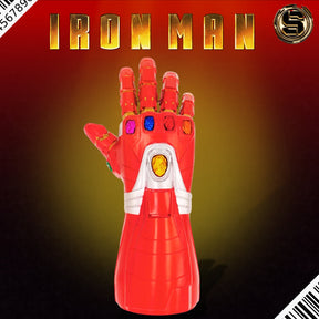 MONOGRAM MARVEL AVENGERS IRON MAN GAUNTLET DELUXE BANK