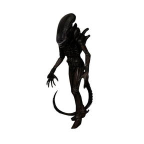 MEZCO ONE:12 COLLECTIVE ALIEN XENOMORPH FIGURE