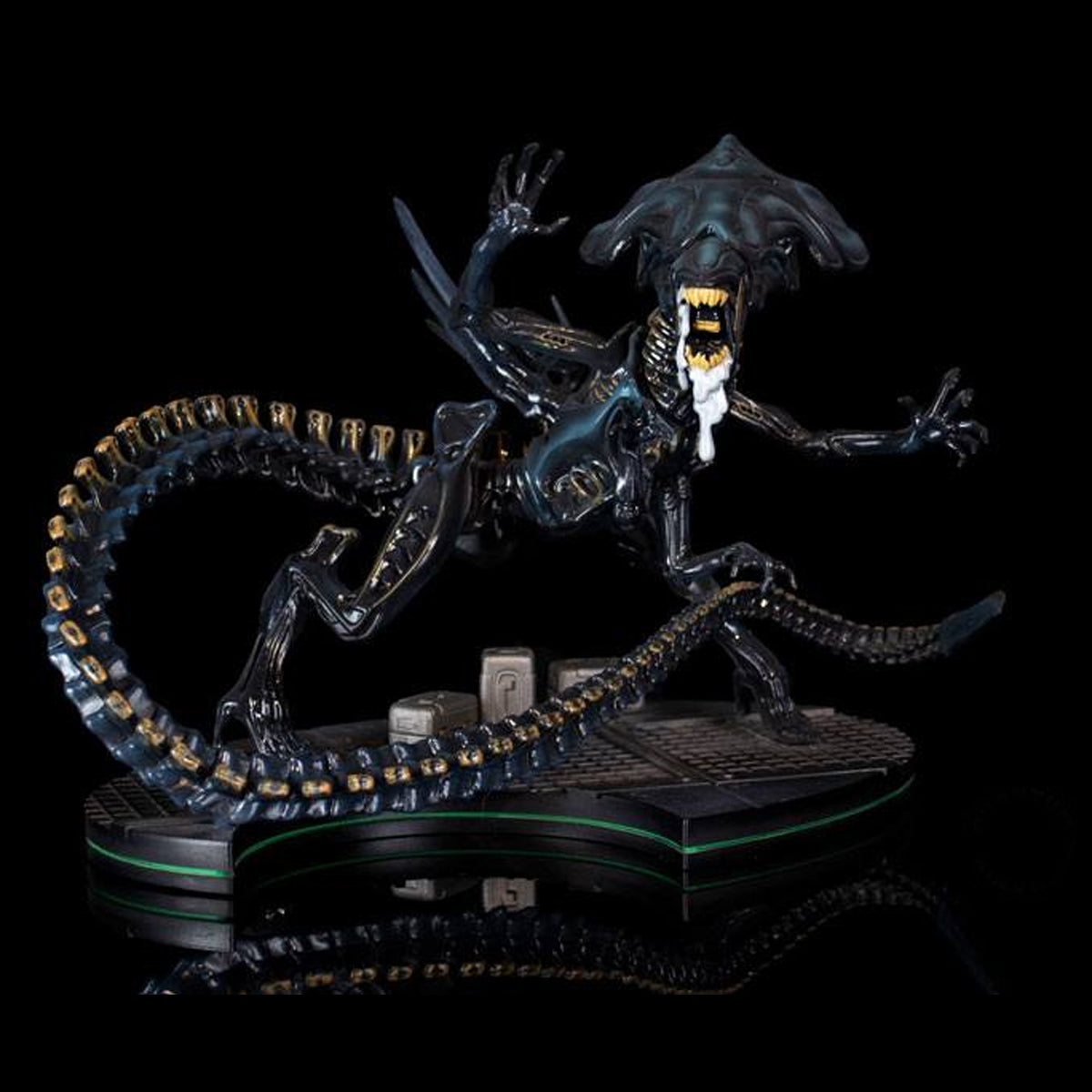 QMIX Q FIG MOVIES ALIEN ALIEN QUEEN