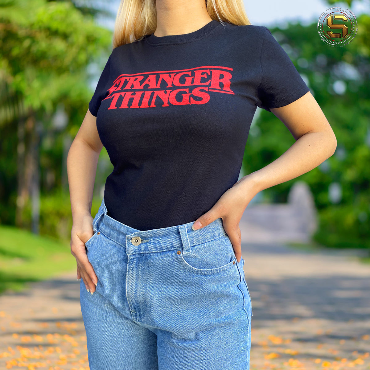 TOXIC BLUSA TV STRANGER THINGS LOGO